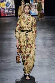Defile Printemps Ete Christian Dior 2021 Marie Claire Christian Dior Idees De Mode Paris Fashion Week