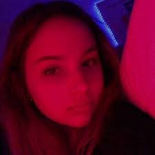 Ella Daigle's Instagram, Twitter & Facebook