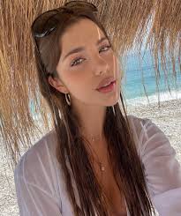 Arseniya Voloshina - Free pics, galleries & more at Babepedia