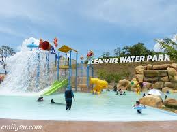 Manakala taman tema air berkonsep terapung iaitu wet world wild adventure park (www) yang terletak di pantai moonlight, batu feringghi telah pun ditutup. Kenyir Water Park Di Terengganu Lokasi Mandi Manda Yang Hebat Untuk Mandi Manda Tempat Menarik
