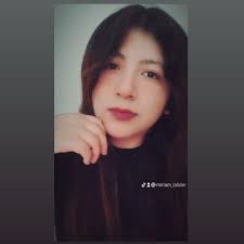 La lealtad hoy en dia es a cambio de beneficio dinero y pauta no confundan  esa compañía o ese bakeo con que te la tan dando tas duro y te tas robando