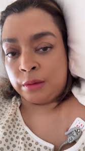 Amores, estou melhorando dia após dia! O pós operatório é desafiador, mas  sigo forte na luta! ❤️ #PretaCura