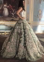 Kalender für messen für brautkleider in den wichtigsten städten in indien. Anfragen Bestellungen Email Fur Indian Dress Bridal Und Zifaafstudio Pakistanische Hochzeitskleider Pakistanische Brautkleider Indische Hochzeitskleider