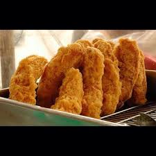 • siapkan tepung roti, dan balutkan pisang hingga tertutup. Resepi Tepung Goreng Pisang Kelantan