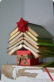 Christmas Crafts And Decorations Book Themed Ideas A Book Long Enough Book Christmas Tree Christmas Decorations Christmas Decor Diy