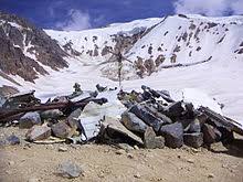 The plane suffered an engine failure shortly after takeoff, with the pilots attempting to land it. Uruguayan Air Force Flight 571 Wikipedia
