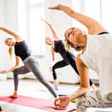 Power your yoga flow with expertly crafted yoga clothes made for every body. Y4all Yoga In Berlin