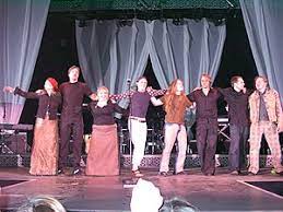 Barabara kelly has passed away at the age of 45. The Kelly Family Wikipedia