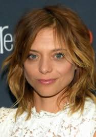 I'll be yours forever, 'til forever falls apart 'til forever falls apart. Lizzie Brochere Filmweb