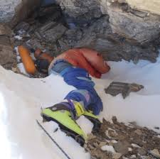 Global Warming Is Uncovering Frozen Human Corpses On Mount Everest Totally Vegan Buzz