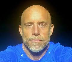 Jesse Cormier's Instagram, Twitter & Facebook