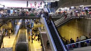 Plus besoin de vous rendre jusqu'à marne la vallée pour pouvoir profiter des petits prix sur les trajets vers l'île de france. Embarquement Ouigo Marne La Vallee Marseille 23 Aout 2015 1 Youtube