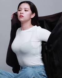 The Official Twice 18 Thread Page 189 The Bar 18 Onehallyu I watched with english subtitles so i could be wrong, but i know that real ages are different in korean??? the official twice 18 thread page