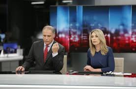 A entrevista foi o período a sic exibiu neste sábado, 21 de março, a entrevista de rodrigo guedes de carvalho no alta definição. Rodrigo Guedes De Carvalho And Clara De Sousa Play An Unusual Moment In Jornal Da Noite The Television