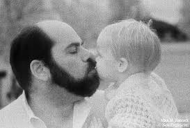 PhotoJournalism: December 2011