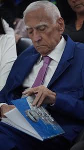 Historiador Reinaldo Rojas presentó obra biográfica del Rector fundador UNY