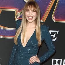 Fair warning, i am driving through a canyon. Elizabeth Olsen Loved Wearing A Pregnant Belly People Tulsaworld Com
