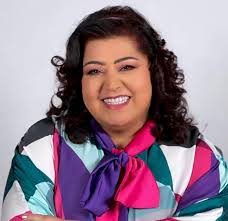 Ahlam Awad's Instagram, Twitter & Facebook