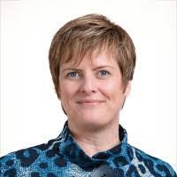 Raquel Meyer's Instagram, Twitter & Facebook