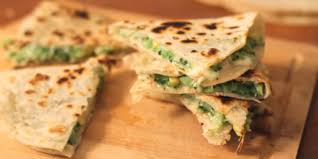 Recette De Quesadillas Au Brocoli Delices De Cuisine Recette Recette Tortilla Recette Pomme