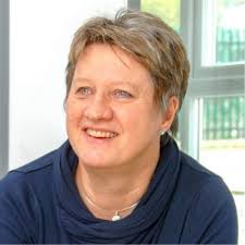 marketing #business #talking #meeting #team #culture #fridayfeeling  #fridayvibes #fridaymotivation