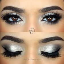 Kas Modelleri Ve Etkileyici Bakislar Icin Goz Makyaji Ornekleri Kiyafet Kombinleri Glitter Makeup Tutorial Grey Makeup Silver Makeup