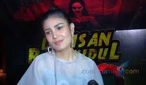 Nindy ayunda miris melihat guru jaman sekarang. Pose Kaki Jenjang Heboh Di Media Sosial Begini Tanggapan Nindy