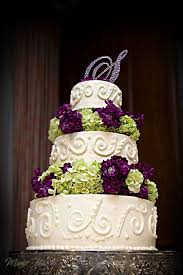 Kroger cake prices are some of the best on the market, as there are not many places that have cheaper prices than here! Kroger Wedding Birthday Cakes Wedding Cake Photos Wedding Cake Prices Daisy Wedding Cakes