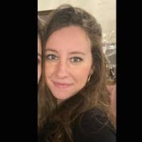 Anna Borenstein's Instagram, Twitter & Facebook