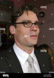 Robert sean hi-res stock photography and images