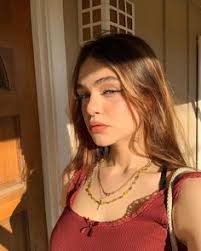 Просмотрите 210 идей на доске «Macayla♡» и на тему «девушки с карими  глазами»