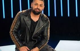 Joci pápai represented hungary at the eurovision song contest 2019 in israel with the song az én apám. Elet Stilus Surgossegire Kerult Poszt Coviddal Papai Joci Hvg Hu