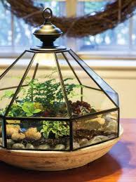 20 Reuse Ideas For Dated Brass And Glass Chandeliers Diy Garden Projects Beautiful Terrariums How To Make Terrariums