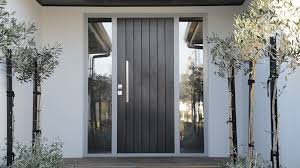 These modern door handle sets come with two handles (one for either side of the door) and adjoining spindle. Windsor Architectural Hardware