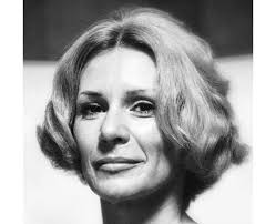 Janet Burris's Instagram, Twitter & Facebook