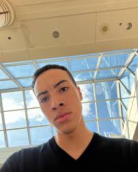 Ethan Bugg (@ethanbugg) • Instagram photos and videos