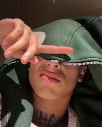 Seeing green 💚 • • • #cench #centralcee #wildwest #dayinthelife  #centralceeloading #commitmentissues #centralceecommitmentissues #loading  #liveyours #iamwhole #motivationalquotes #uk #ukdrill #ukdrillbeat #nocta  #explore #explorepage #6for6 #fanpage ...