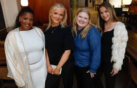 Tässä ovat uudet Au pairit -sarjan tähdet! Yllättävä kohdemaa