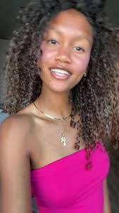 Michaela Grimes's Instagram, Twitter & Facebook