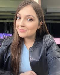 Maria Eduarda Ely (@mariaeduardaely) • Instagram photos and videos