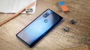 Motorola One Hyper im Test: Topmodell ...