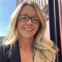 Nancy Durrence's Instagram, Twitter & Facebook