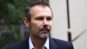 Святослав вакарчук — ой, поперед мене гори сині 04:37. Vakarchuk Svyatoslav Dosye Dosye