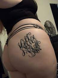 Bend me over and fuck me until I cry. ☠️🤤 - Reddit NSFW