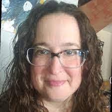 Ashley Stelter's Instagram, Twitter & Facebook