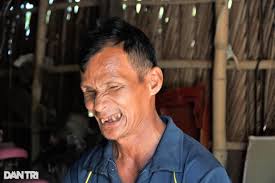 Lão nông mù tiết lộ bí quyết đặt trúm lươn siêu lạ, hát cải lương siêu hay 