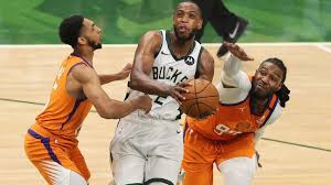 Giannis is motivated by defenses trying to stop him. 9pso3heias Jym