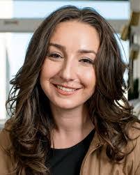 Lisa Andresen's Instagram, Twitter & Facebook