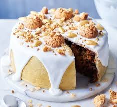 Golden Amaretti Christmas Cake Recipe Christmas Baking Christmas Cake Christmas Cakes Easy