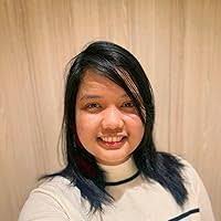 Sarah Thor's Instagram, Twitter & Facebook